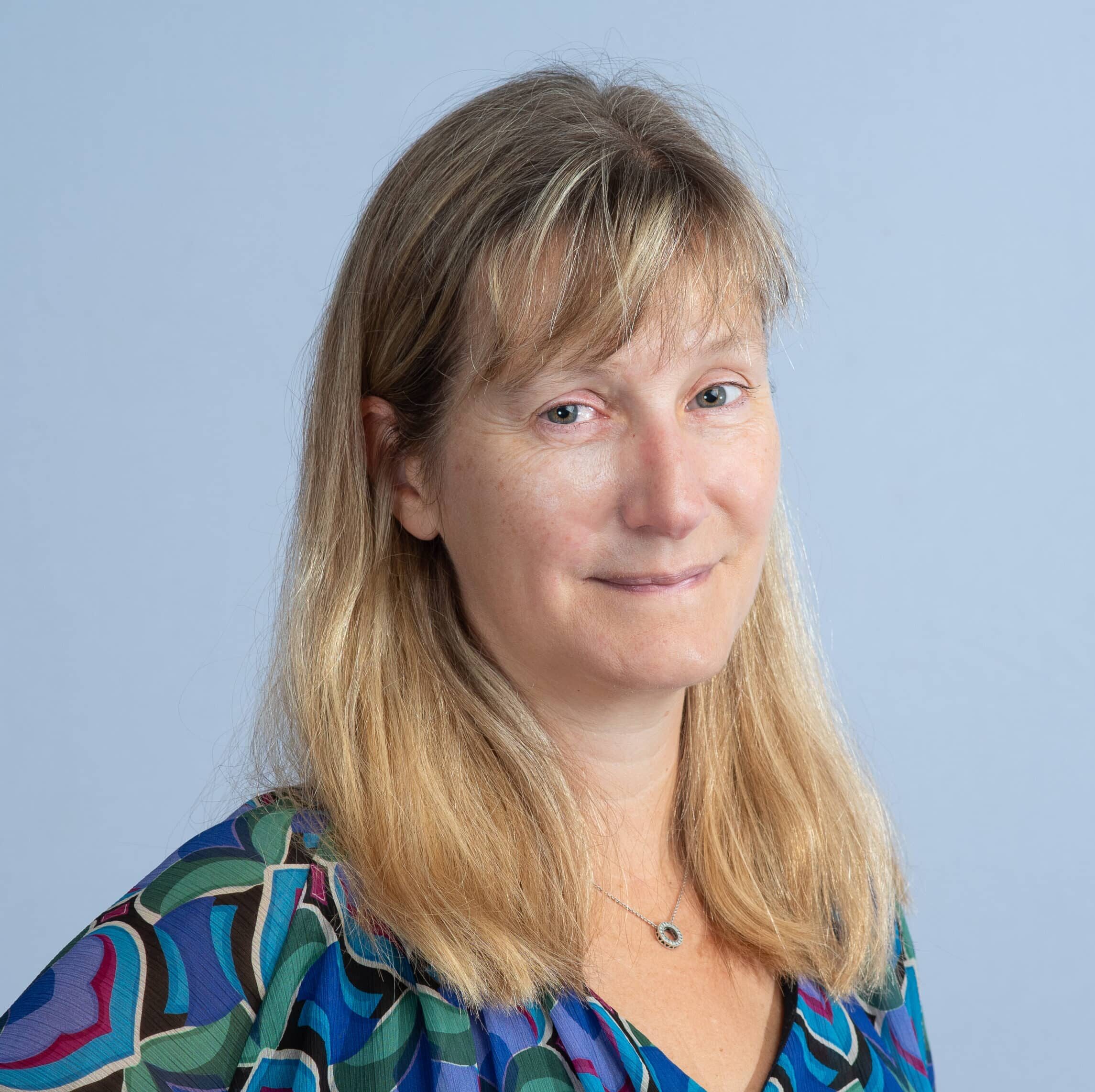 BETTINA HORTAL